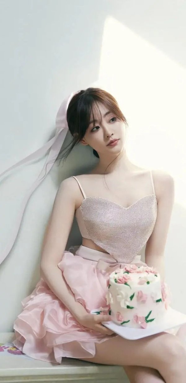 易宝配资 92年女演员祝绪丹结束十年合约，自立门户开启事业新篇